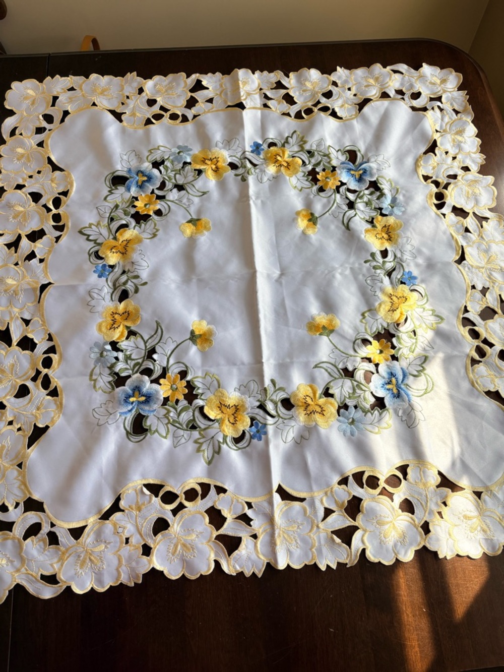 Embroidered Floral Cutwork Tablecloth